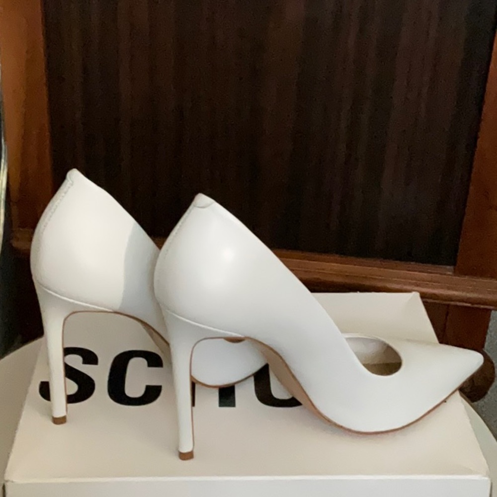 SCHULTZ Lou White Leather Heels Size 8 - Picture 6 of 9